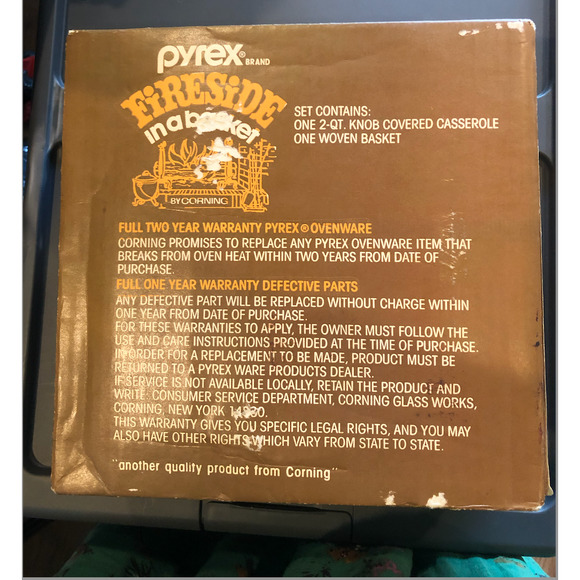 NIB RARE Vintage PYREX Fireside 2 Quart Covered Casserole Dish With Woven Basket - Picture 3 of 5